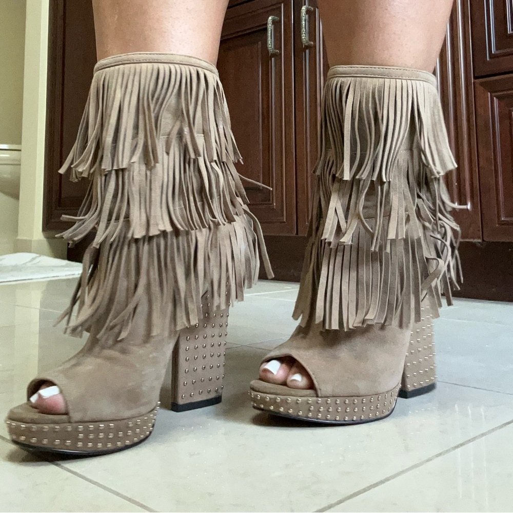 Enzo Angolini Fringe Booties- New - Picture 4 of 9